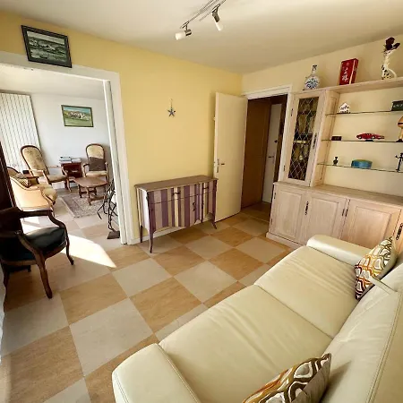 Apartman Avec Vue Sur Le Chenal Et L'ocean